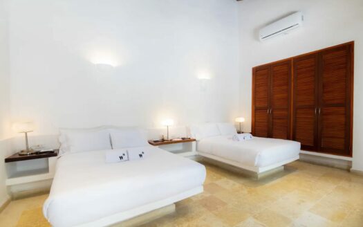 Stunning 5BR Villa with pool in Cartagena