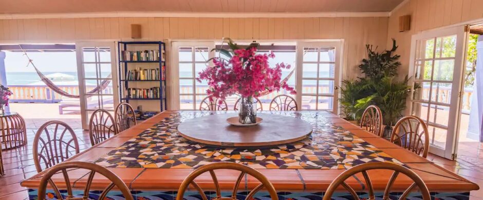 8 BDRM Beachfront Villa in Isla Grande
