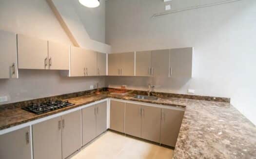 Luxury 5 Bedroom Mansion in Old City