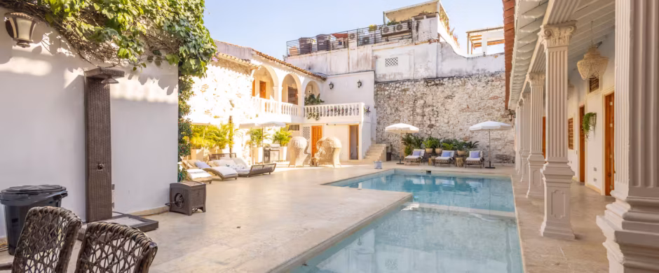 9 BR Casa Beatriz with Private Pool