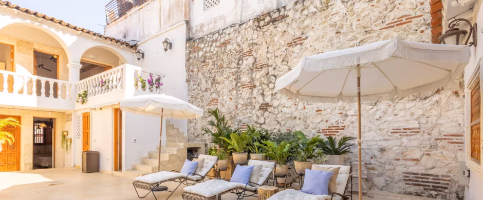 9 BR Casa Beatriz with Private Pool