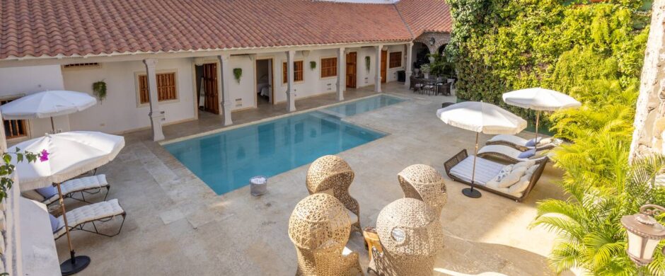 9 BR Casa Beatriz with Private Pool