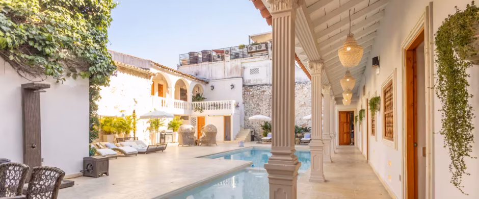 9 BR Casa Beatriz with Private Pool