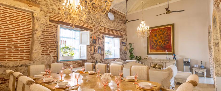 9 BR Casa Beatriz with Private Pool