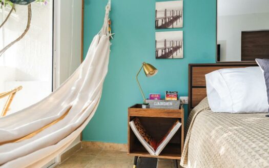 5 BR Casa Condesa Beachfront House