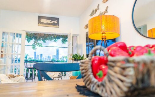 5 BR Casa Condesa Beachfront House