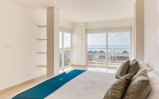 13 BR Amazing Beach House with Pool
