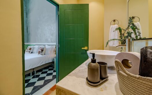 6 BR Casa Mar with Pool and Terrace