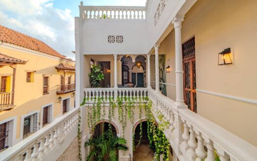 6 BR Casa Mar with Pool and Terrace