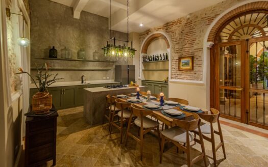 6 BR Casa Mar with Pool and Terrace