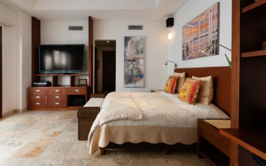 6 BR Casa Santa Catalina with 2 Pools