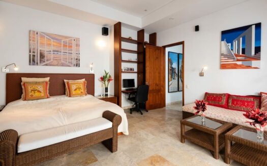6 BR Casa Santa Catalina with 2 Pools