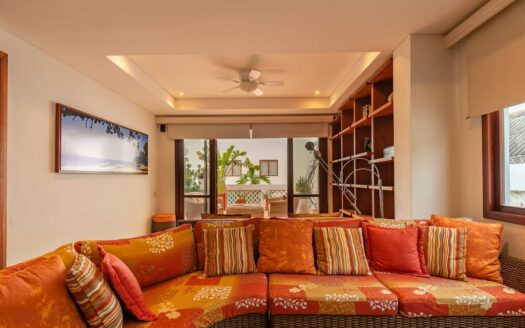 6 BR Casa Santa Catalina with 2 Pools