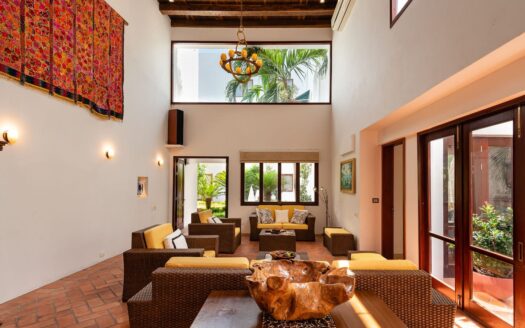 6 BR Casa Santa Catalina with 2 Pools