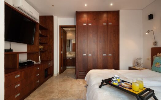 6 BR Casa Santa Catalina with 2 Pools