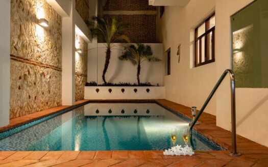 6 BR Casa Santa Catalina with 2 Pools