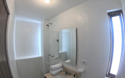 8 BR Casa Columbus House with Jacuzzi