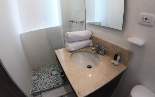 8 BR Casa Columbus House with Jacuzzi