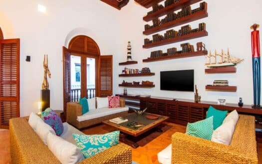 8 BR Casa Quadrifolio with Pool