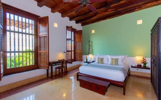 8 BR Casa Quadrifolio with Pool
