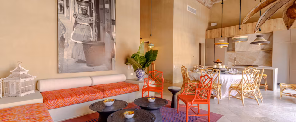 12 BDRM Luxury Duplex Mansion + Old City View