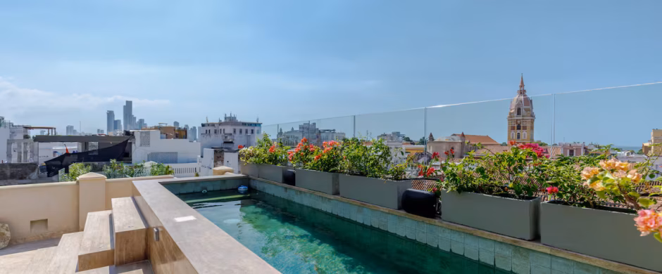 12 BDRM Luxury Duplex Mansion + Old City View