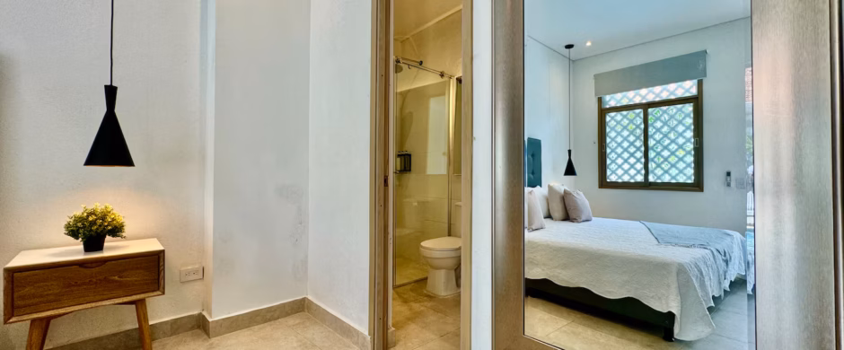 10 BR Luxury 10BD House Pool Old City