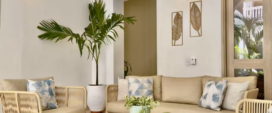 10 BR Luxury 10BD House Pool Old City