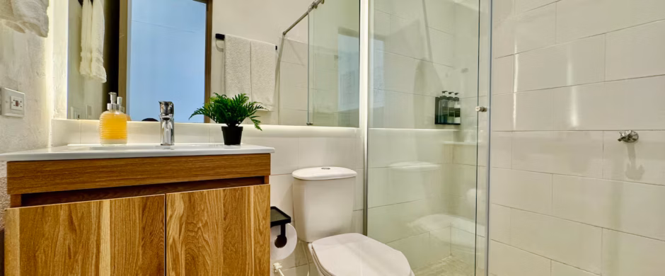 10 BR Luxury 10BD House Pool Old City