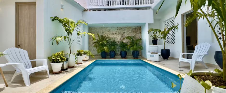 10 BR Luxury 10BD House Pool Old City
