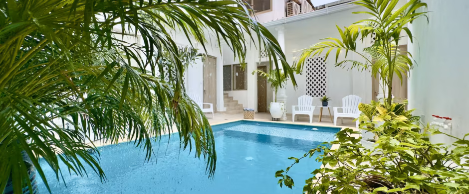 10 BR Luxury 10BD House Pool Old City
