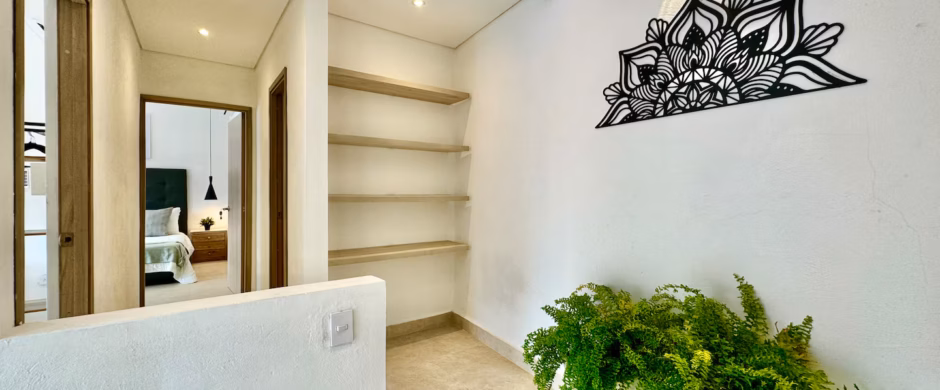 10 BR Luxury 10BD House Pool Old City
