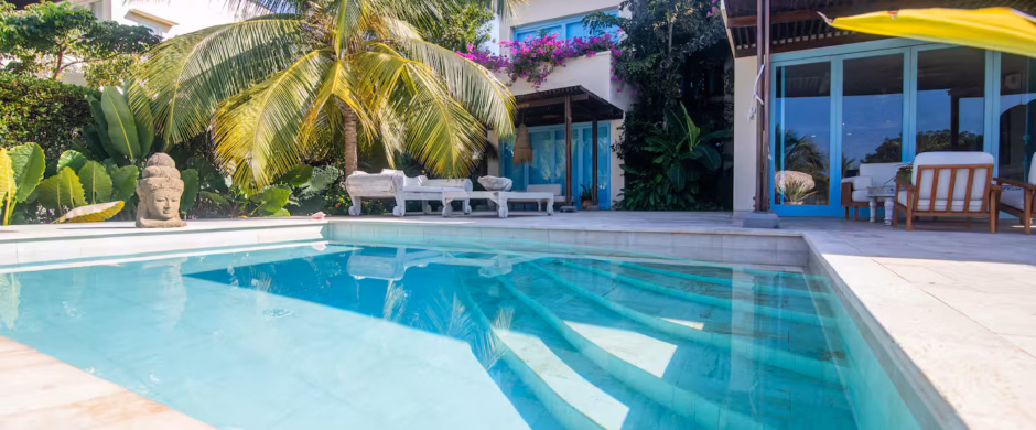 Brand New 5 BDRM Fully Staffed Beach Villa