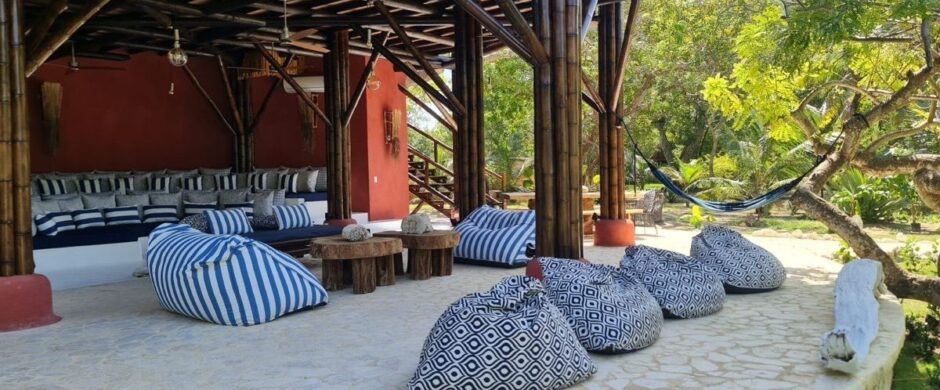 7 BDRM Luxury Beachfront Villa Isla Grande