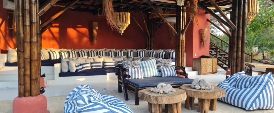 7 BDRM Luxury Beachfront Villa Isla Grande