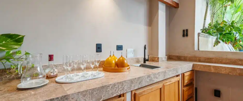 5 BDRM Luxury Villa with Pool | Jacuzzi & Terrace