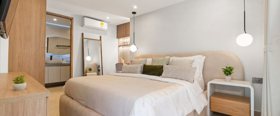 Homepage Modern Luxury 4BR Pool & Rooftop Jacuzzi Old Town